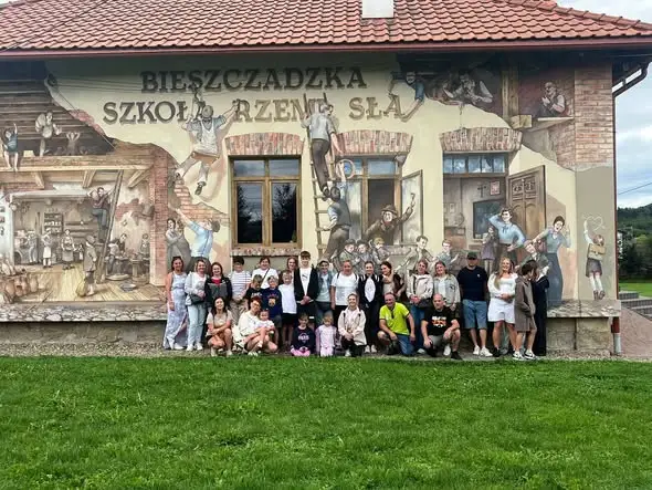 Warsztaty rzemiosła w Uhercach Mineralnych: garncarstwo, kaligrafia i proziaki