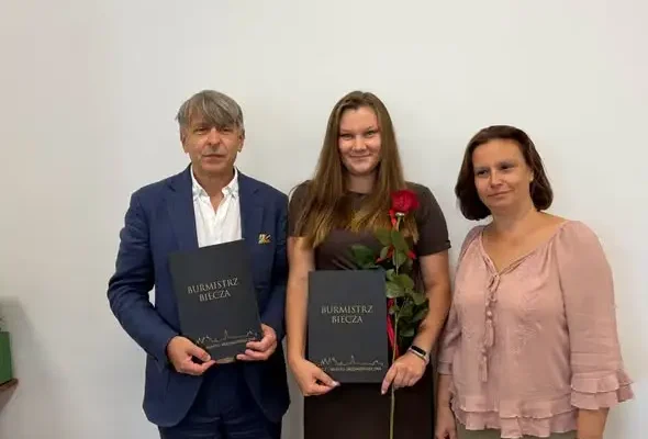 Awans nauczycieli i nowe dyrekcje w gminie Biecz przed nowym rokiem szkolnym