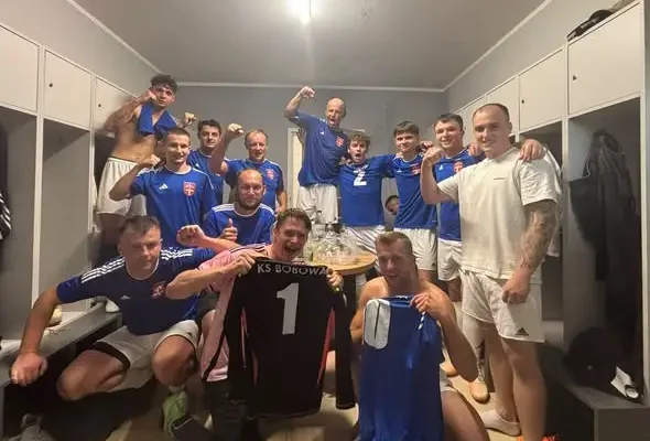 KS Bobowa wygrywa z KS Ropa 1:0 w czwartym meczu sezonu