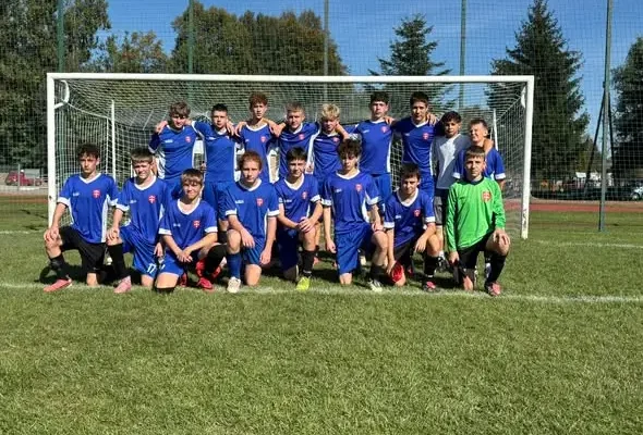Remis 3:3 w meczu trampkarzy KS Bobowa z AP Wisłą Czarny Dunajec