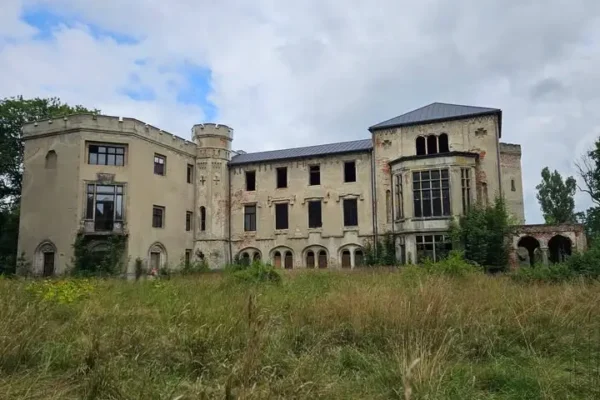 Gmina Gorlice kupuje Zespół Parkowo-Pałacowy w Zagórzanach
