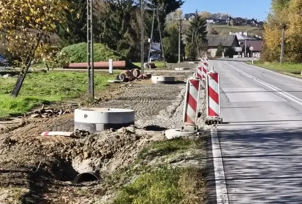 Binarowa: nowy odcinek ścieżki pieszo-rowerowej za prawie 760 tys. zł